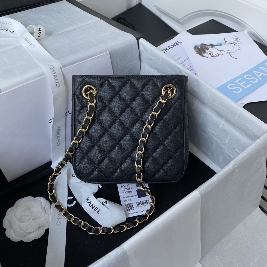 Ch**el Shoulder bag black AS3716