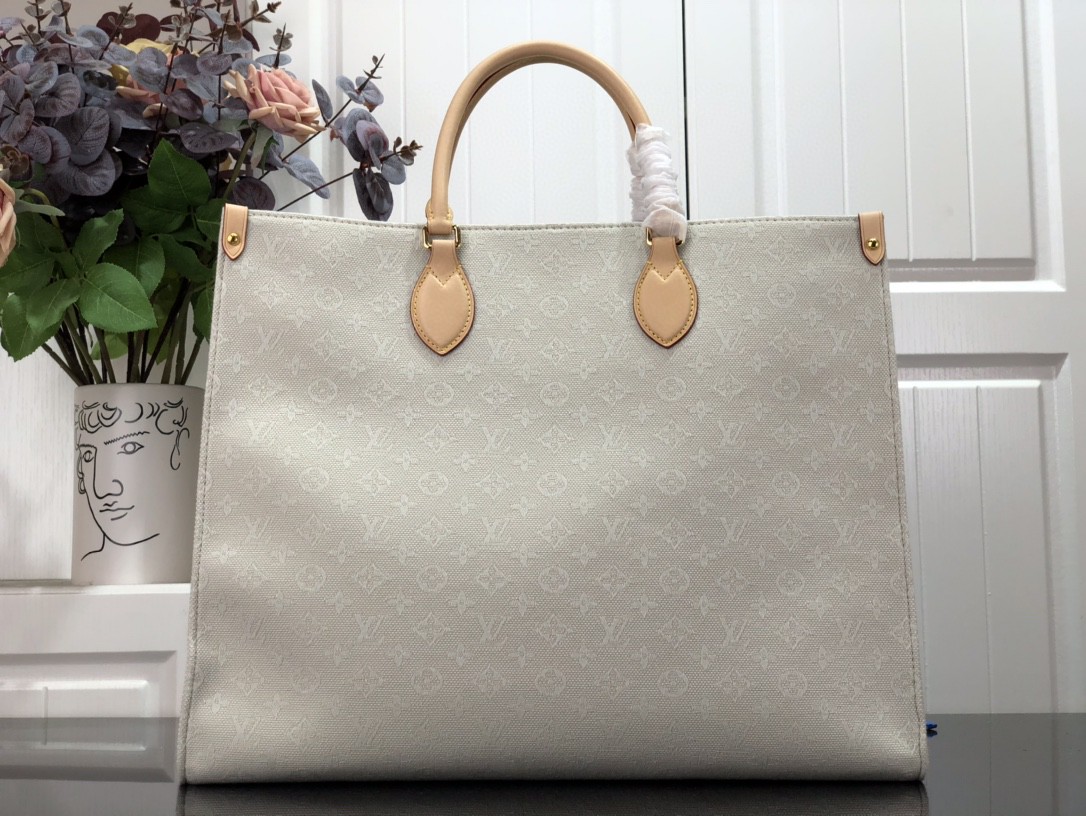 LV ONTHEGO GM 41CM M20815