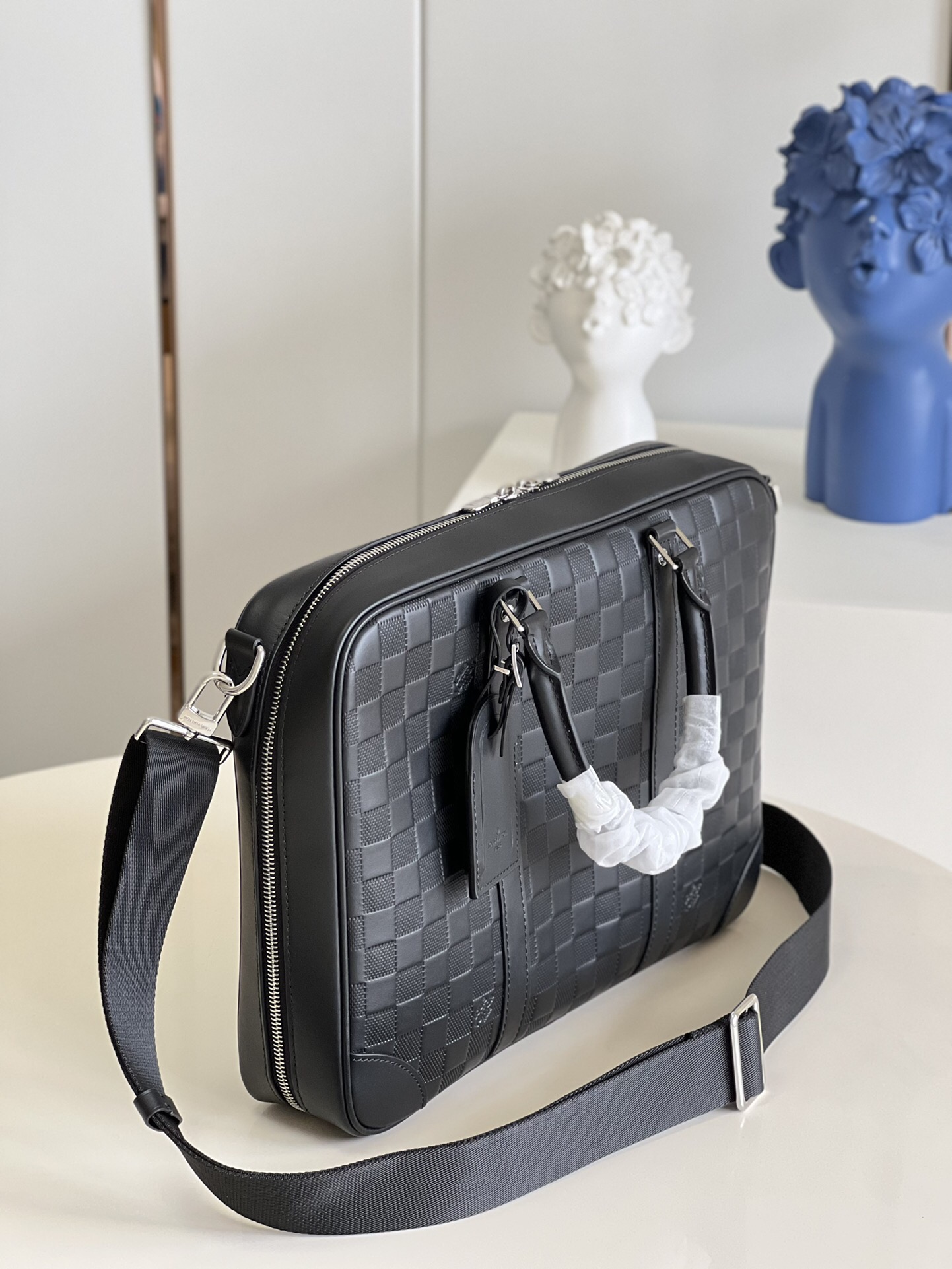 LV SIRIUS BRIEFCASE N45288