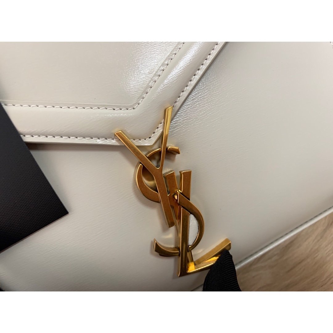 Y51 Cassandra Bag 004