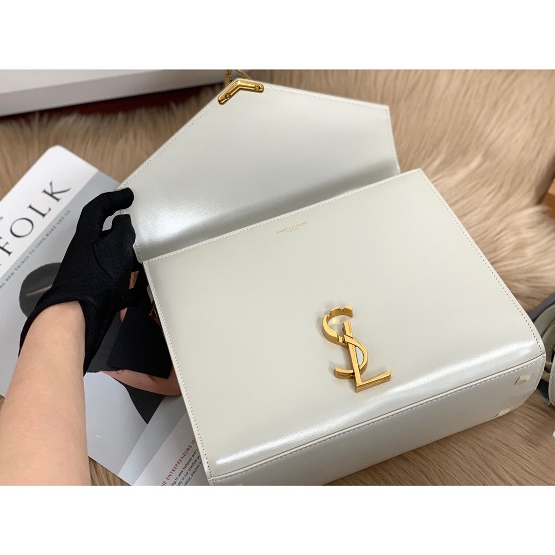 Y51 Cassandra Bag 004
