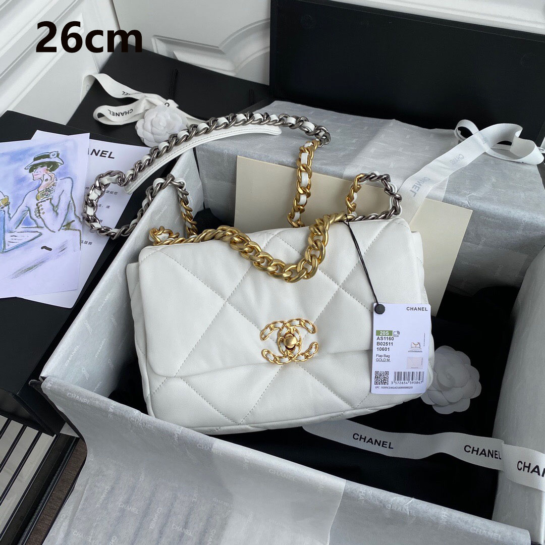 Ch**el 19 Flap Bag 26cm 002