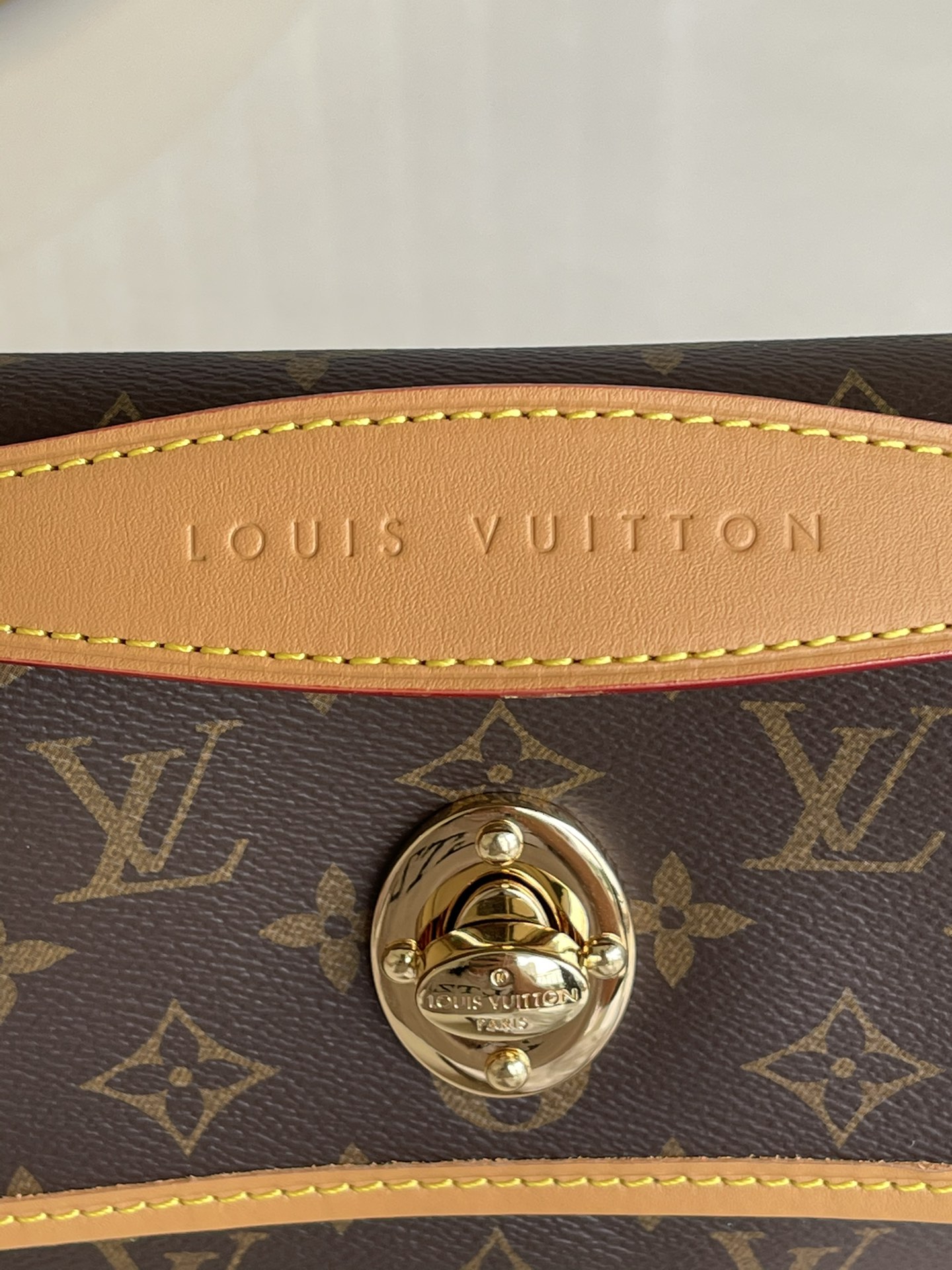 L0vis Vvtt0n Tikal PM shoulder bag M40078