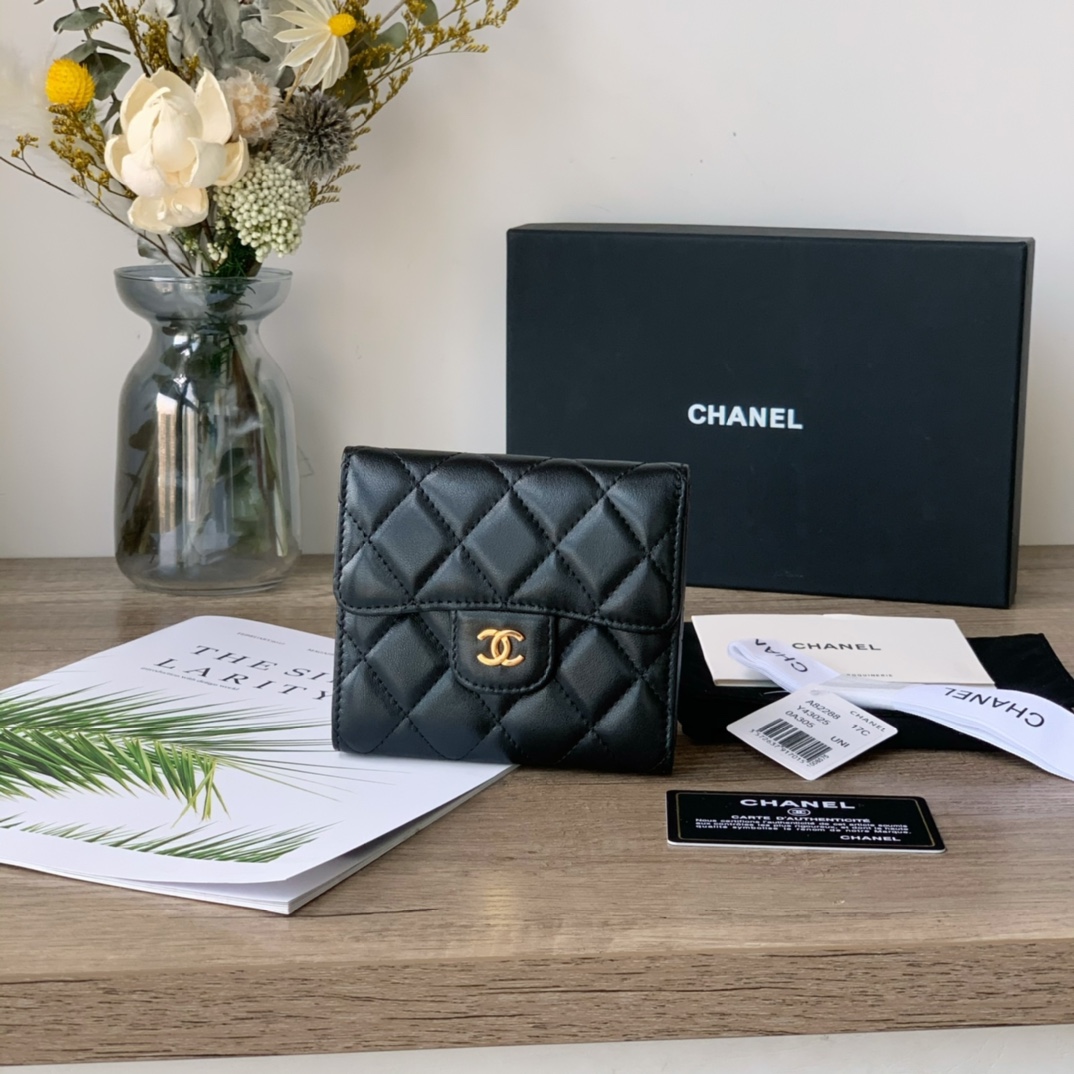 Ch**el Wallet 82288