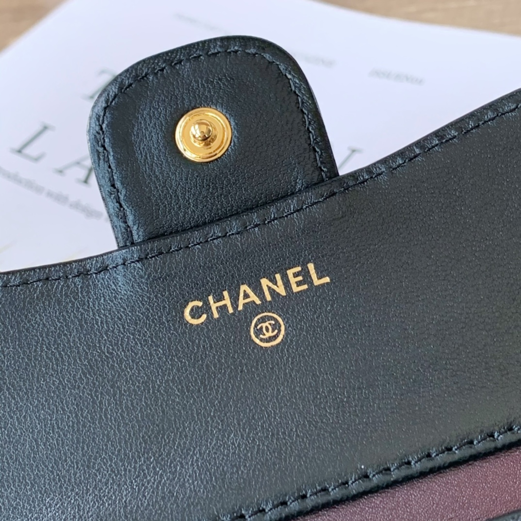 Ch**el Wallet 82288