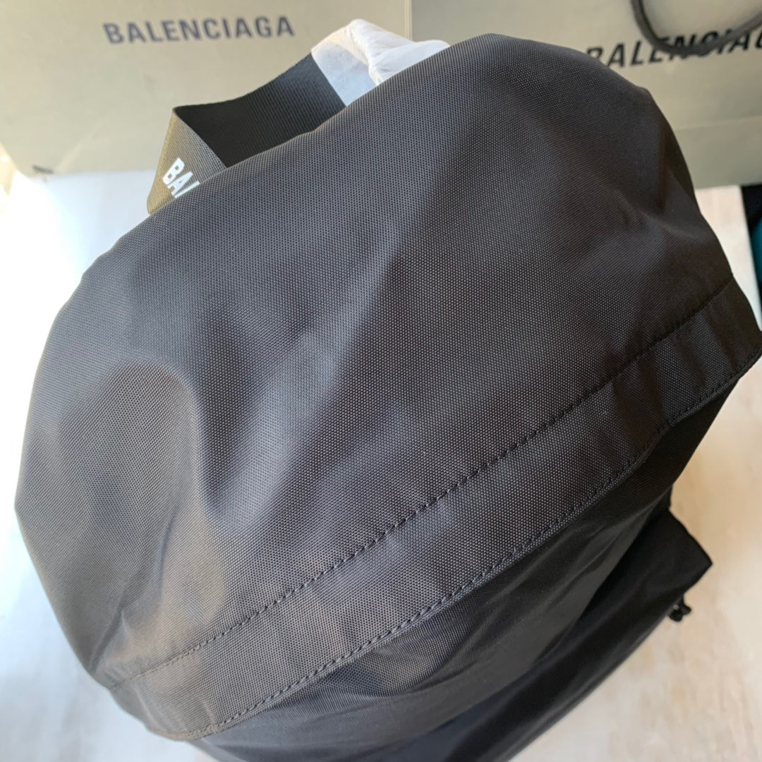 Ba1en*iaga Backpack
