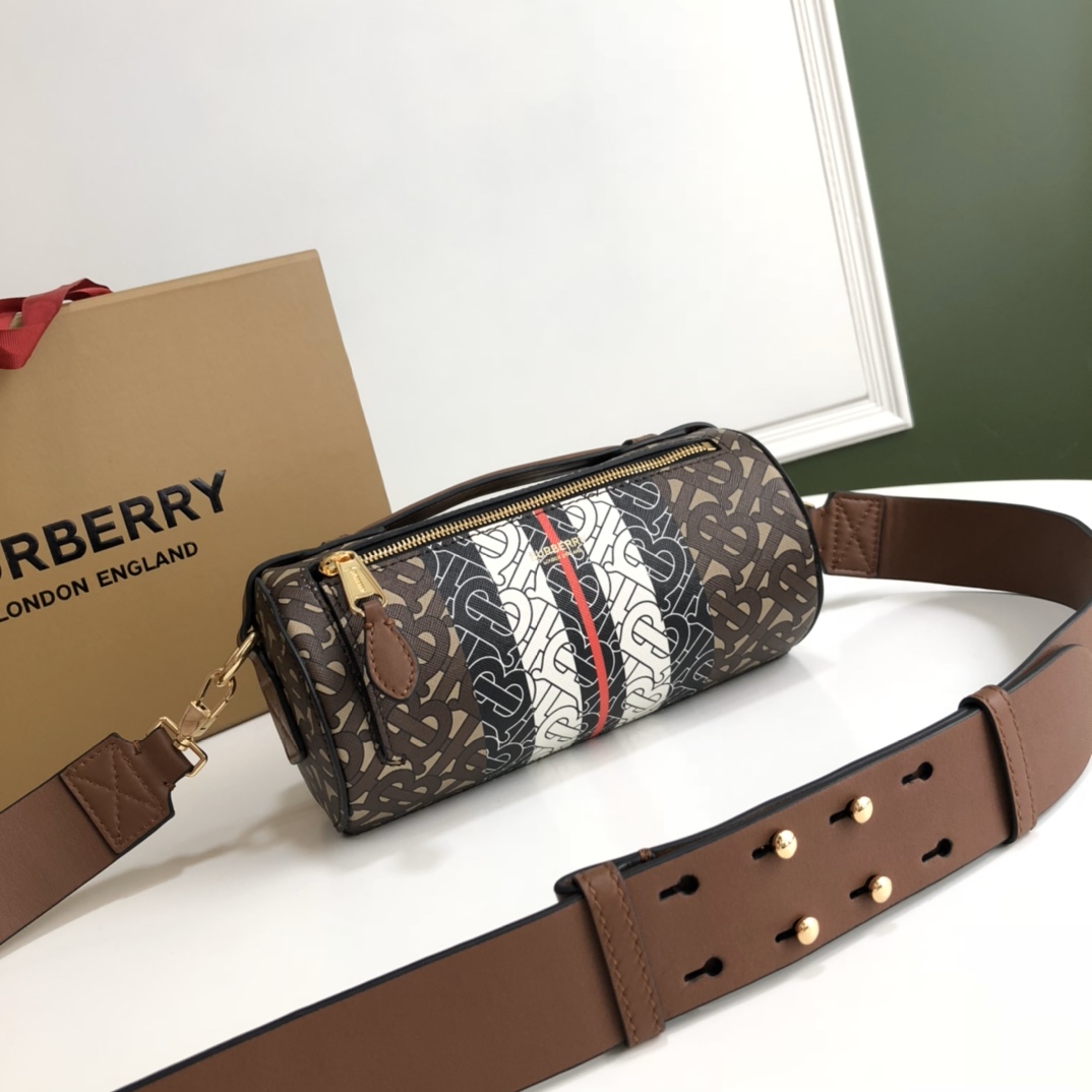 Bv*b*rry Shoulder Bag 480912