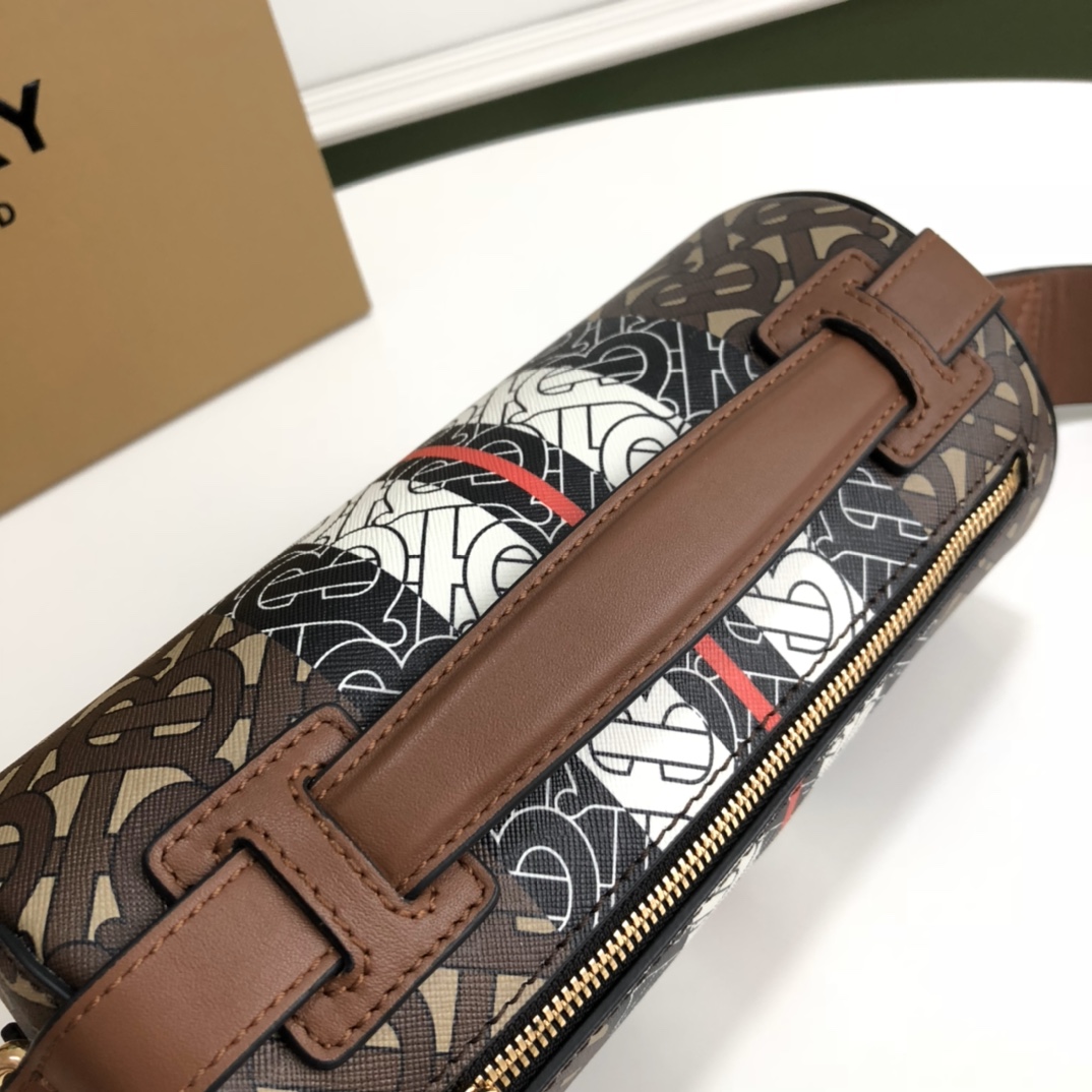 Bv*b*rry Shoulder Bag 480912
