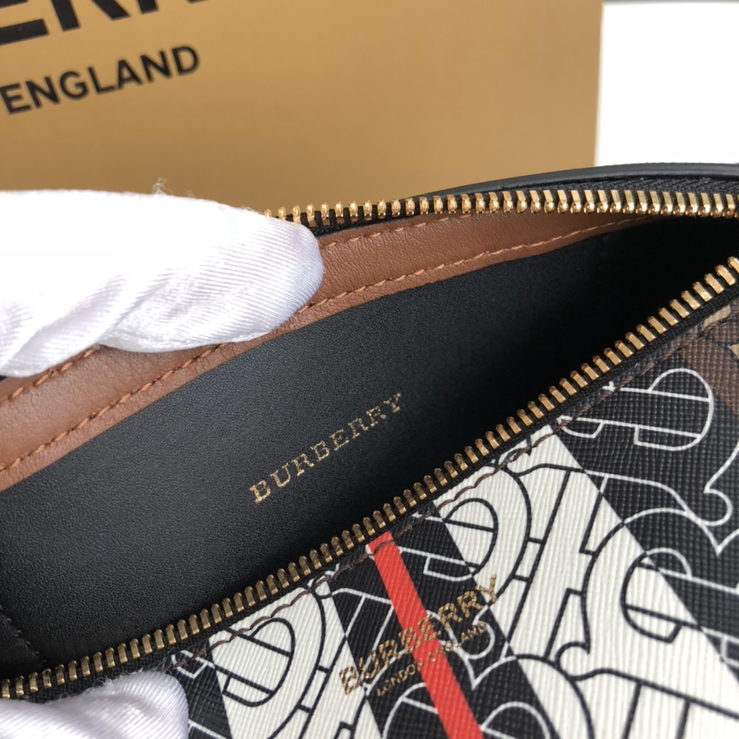 Bv*b*rry Shoulder Bag 480912