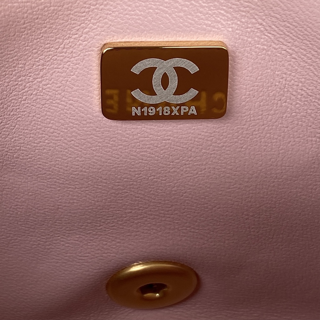 Ch**el Flap Bag Pink AS3457