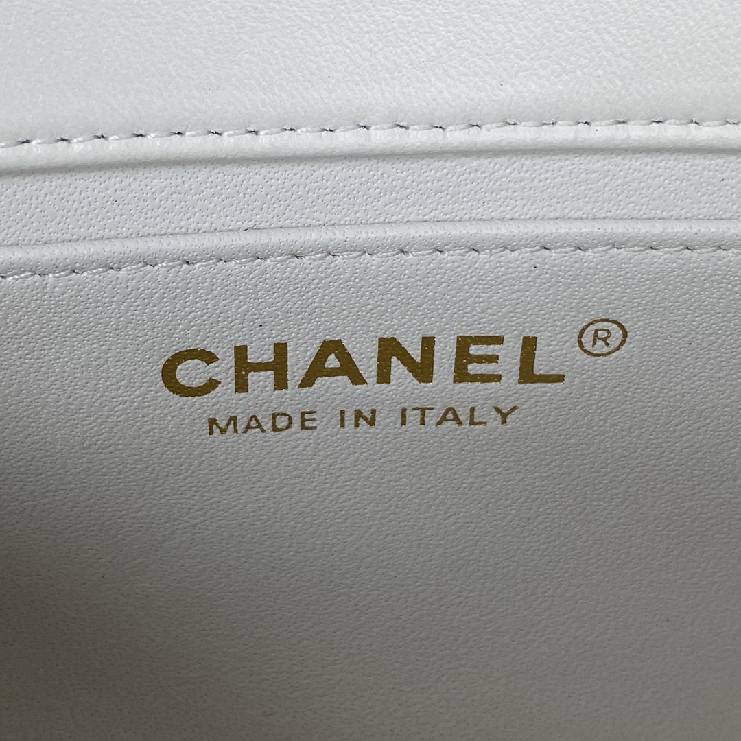 Ch**el Flap Bag White AS3456