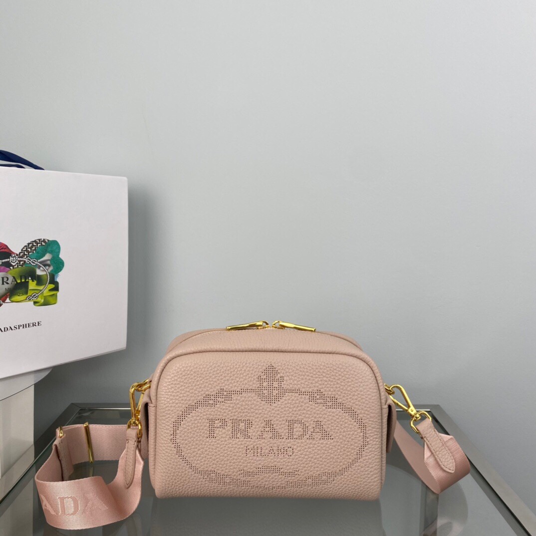 Pra*a Shoulder Bag 1BH187