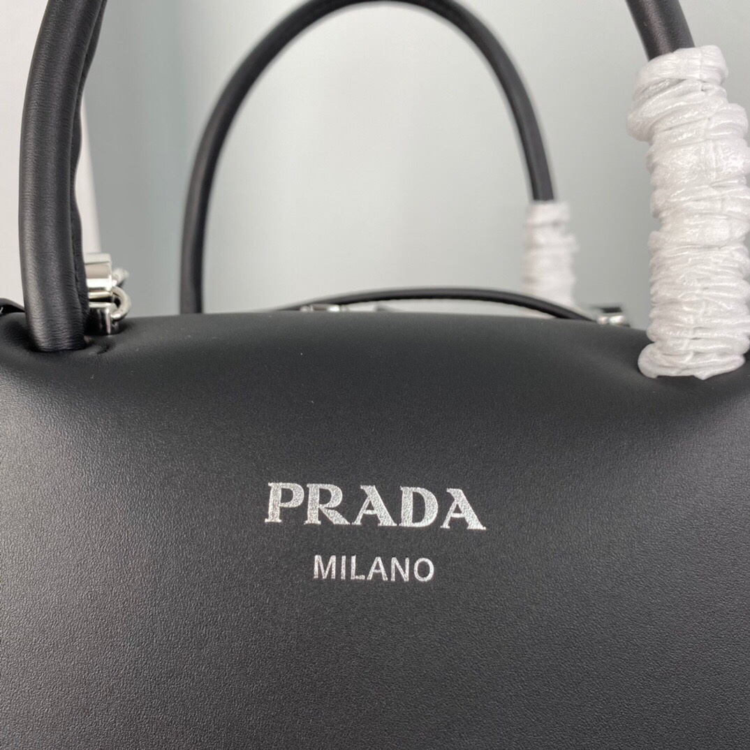 Pra*a Handle Bag 1BA366 03