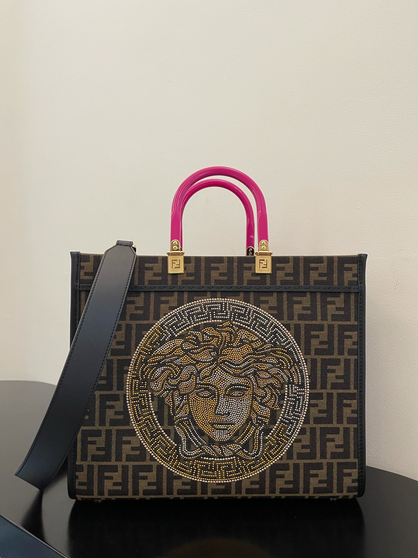 FENDAC E Sunshine Handle Bag 