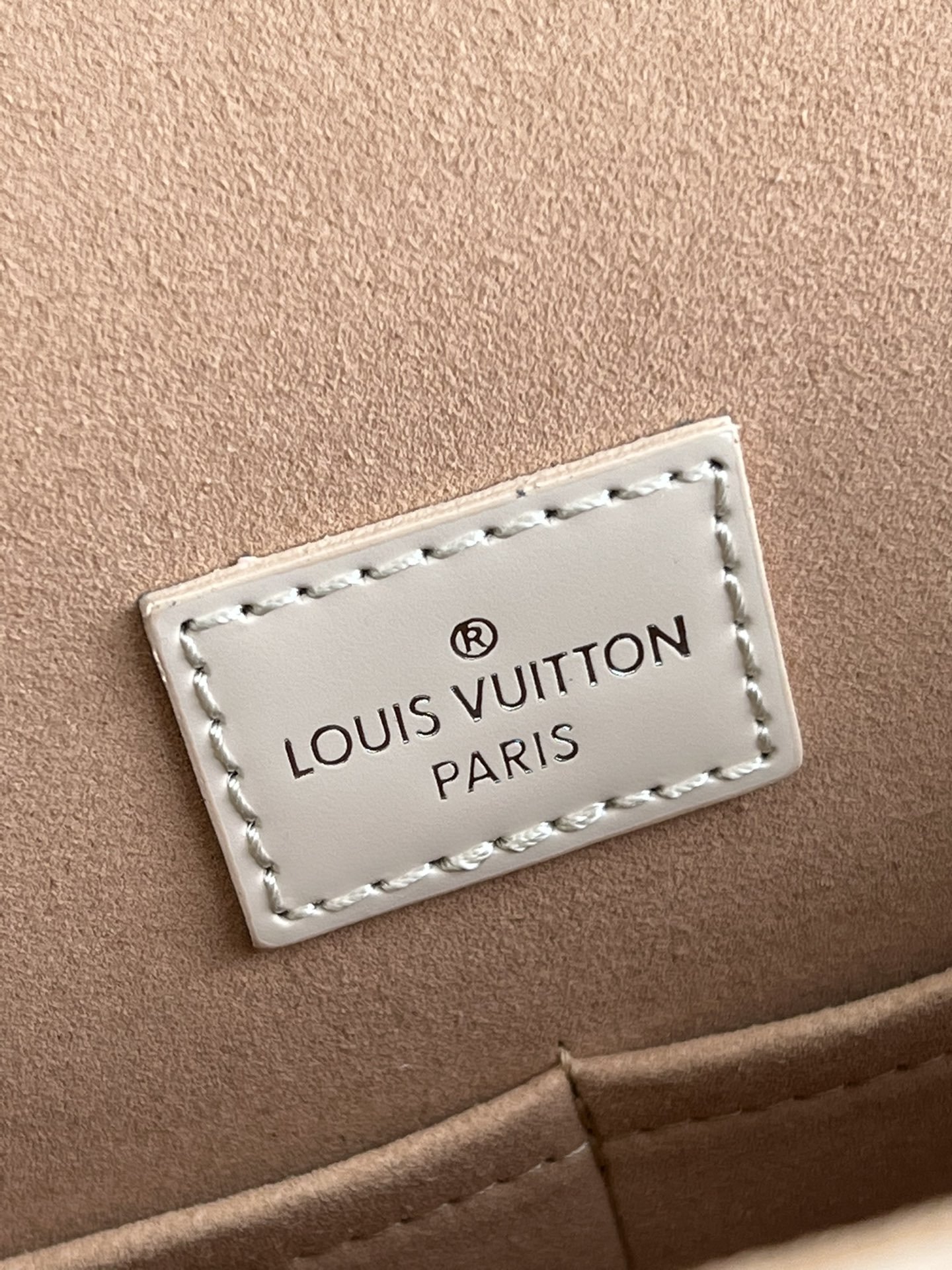 L0vis Vvtt0n Cluny Handbags M59134 28CM