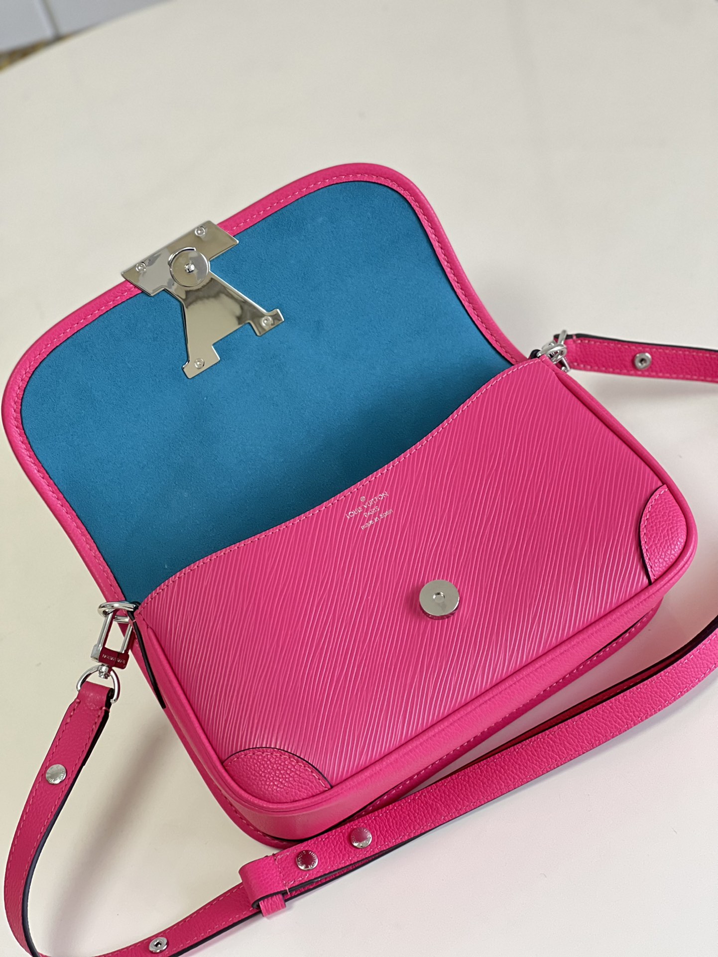 L0vis Vvtt0n Buci Handbag 24.5cm M59386 002