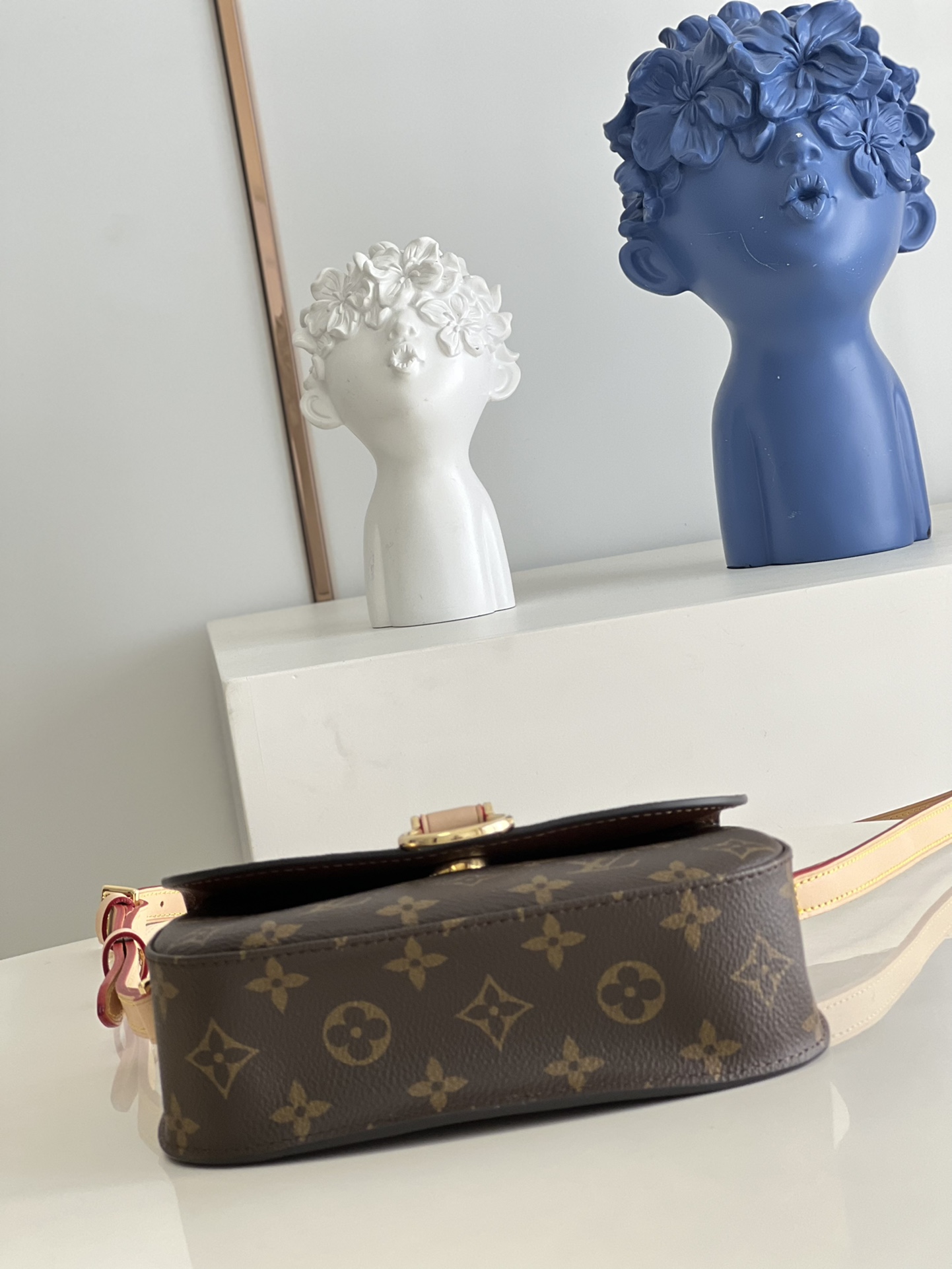 L0vis Vvtt0n Saint Cloud M51243 Bag