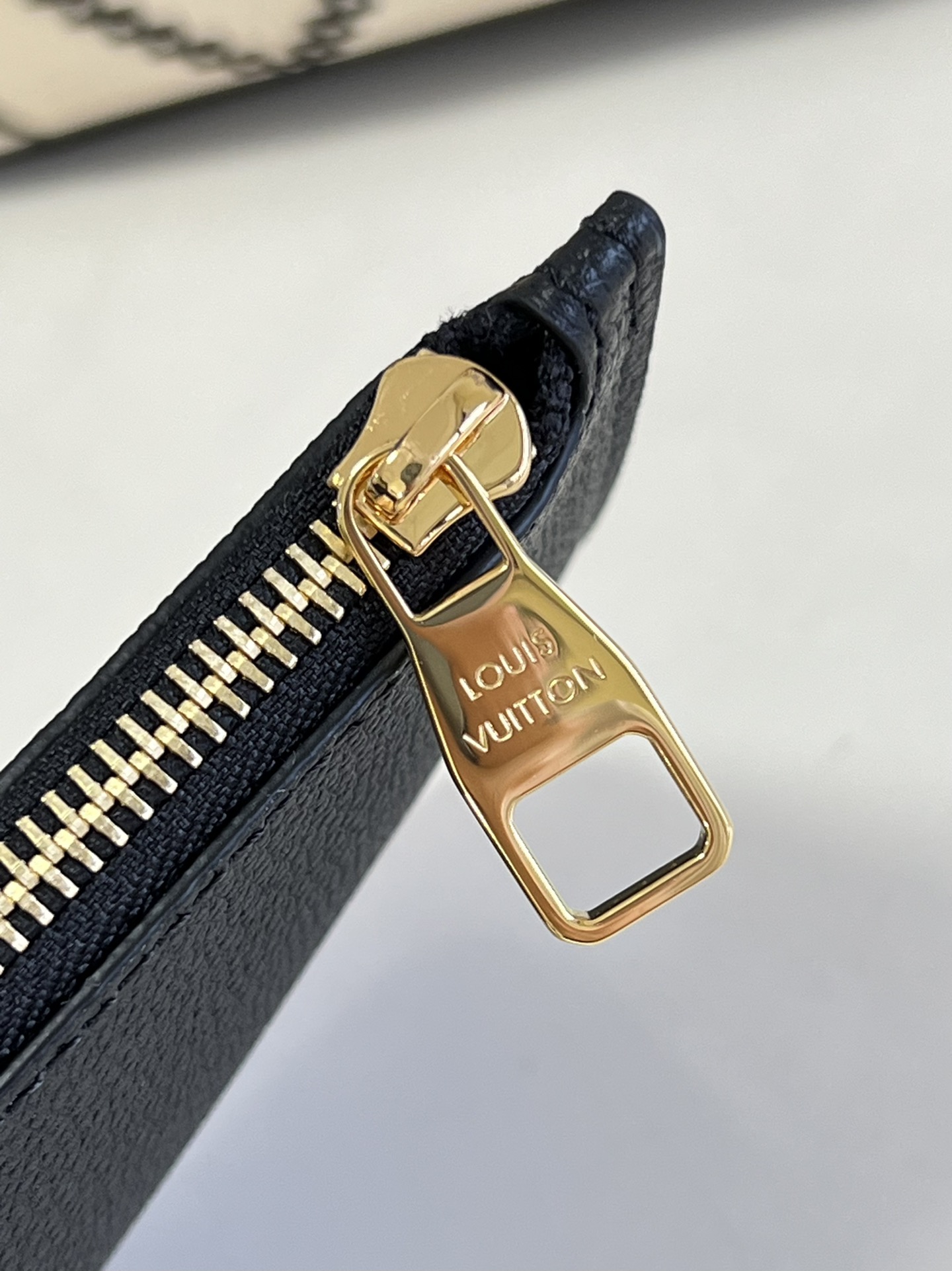 L0vis Vvtt0n Neverfull Bag M46040