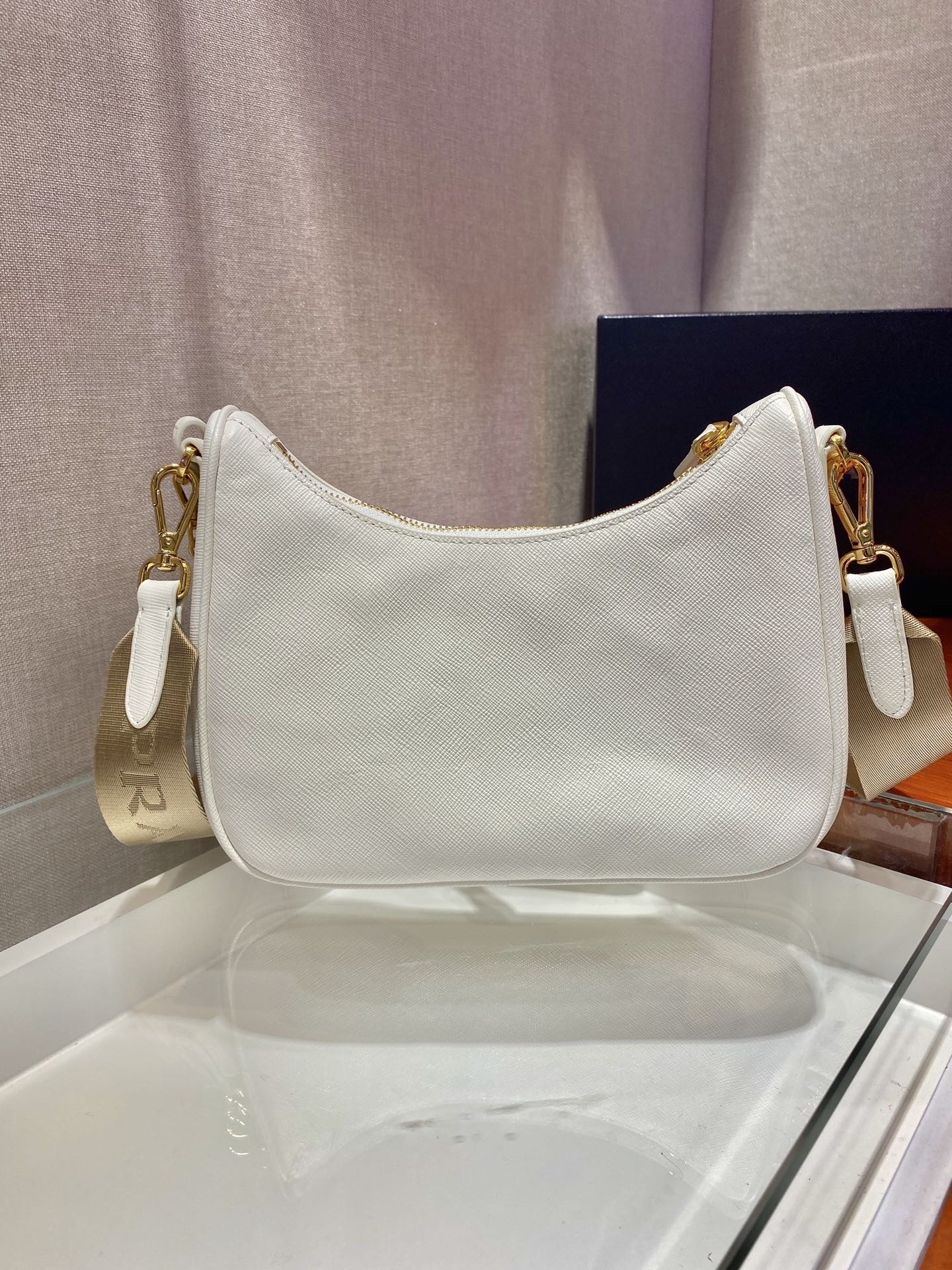 Pra*a Re-Edition 2005 Saffiano Leather Bag 1BH204 White