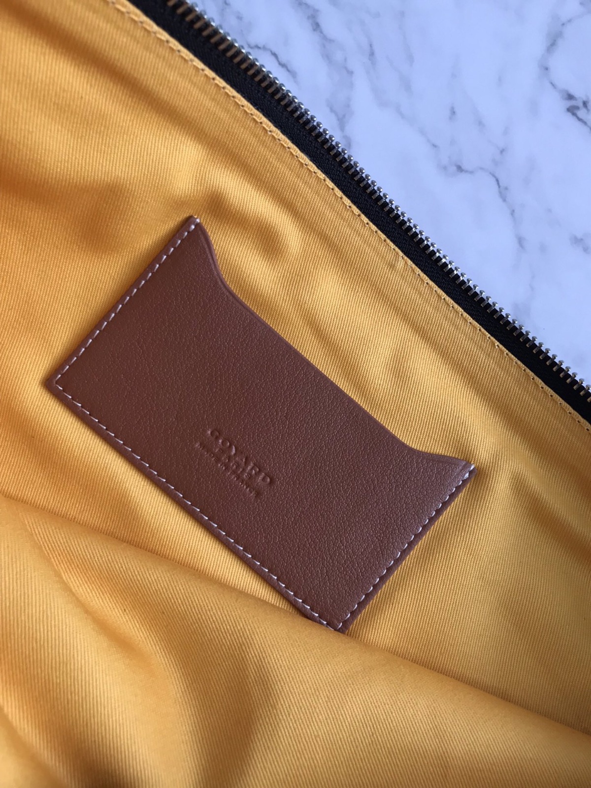 G09ard Pouch Bag