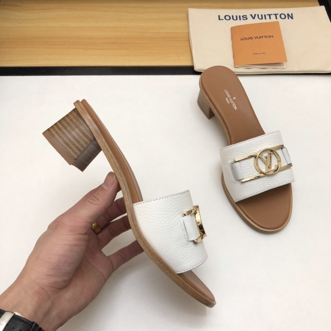 L0vis Vitton Slipers