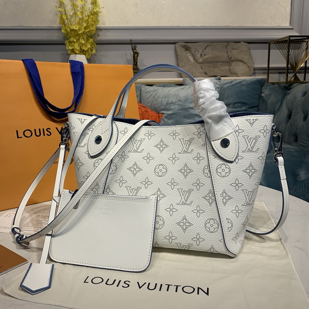 L0vis Vvtt0n Hina PM Mahina Leather Cream/Blue