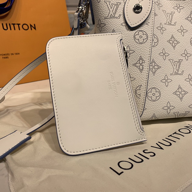 L0vis Vvtt0n Hina PM Mahina Leather Cream/Blue