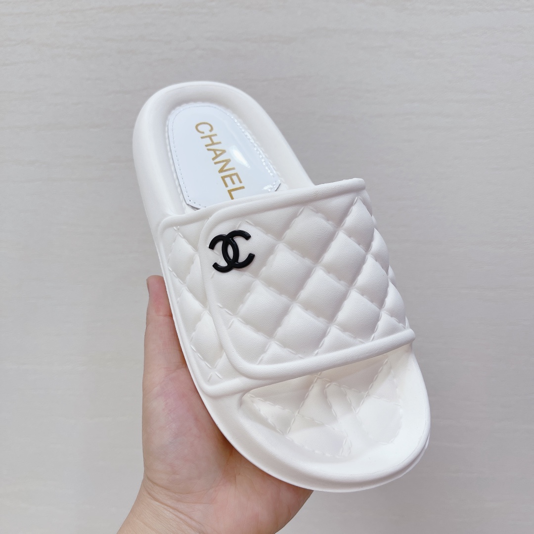 Ch**el Slippers White