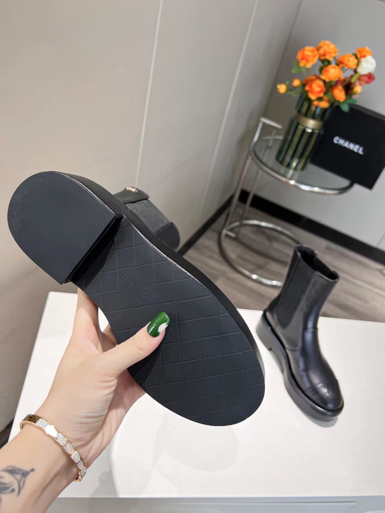 Ch**el Boots Black A1001330