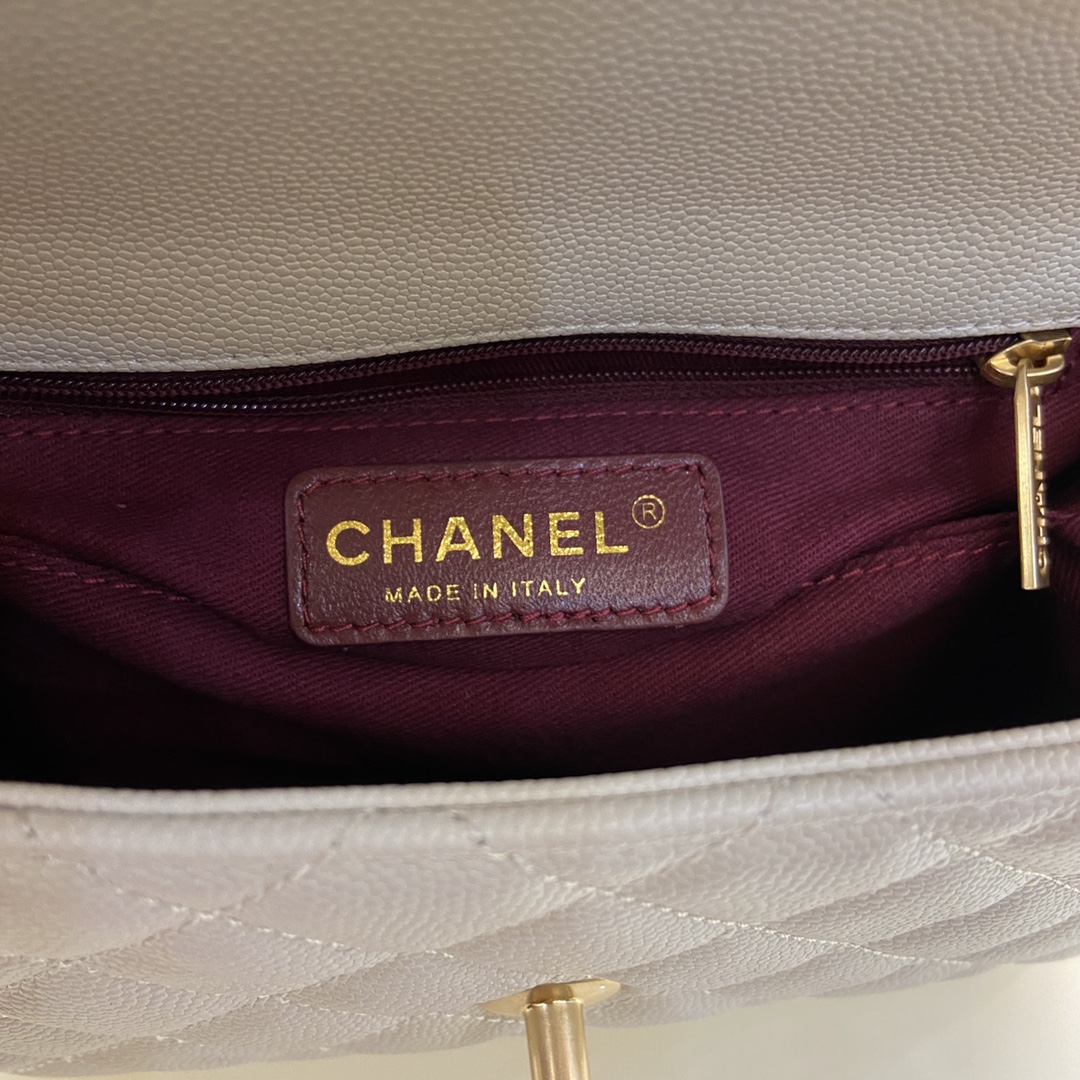 Ch**el Coco Handle 24cm 92990