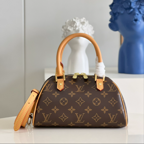 L0vis Vvtt0n Handle Bag M50202
