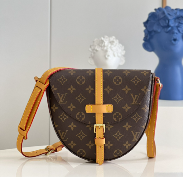 L0vis Vvtt0n Saddle Bag M51233