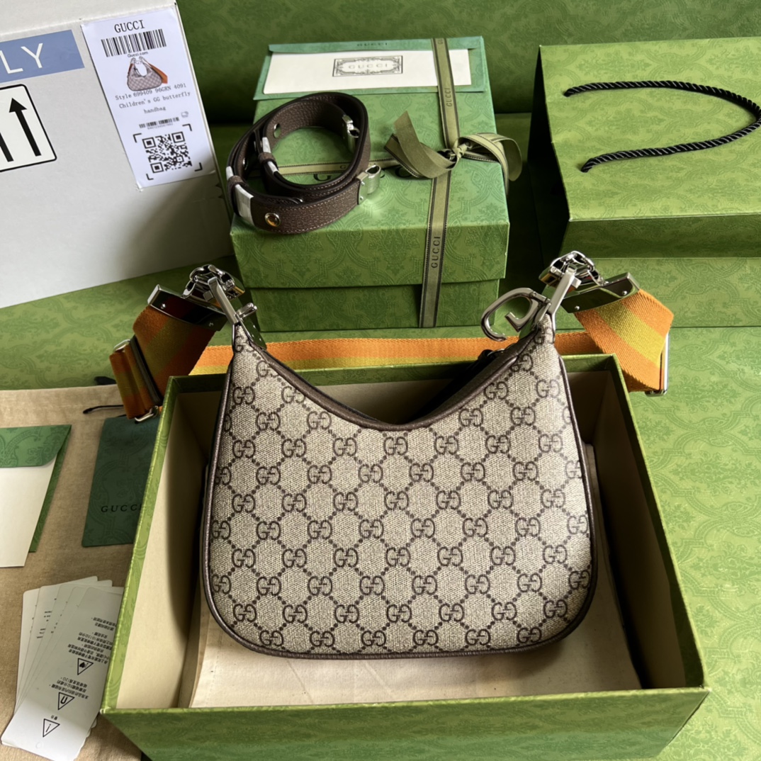 Gvc*1 Axillary Shoulder Bag 23CM