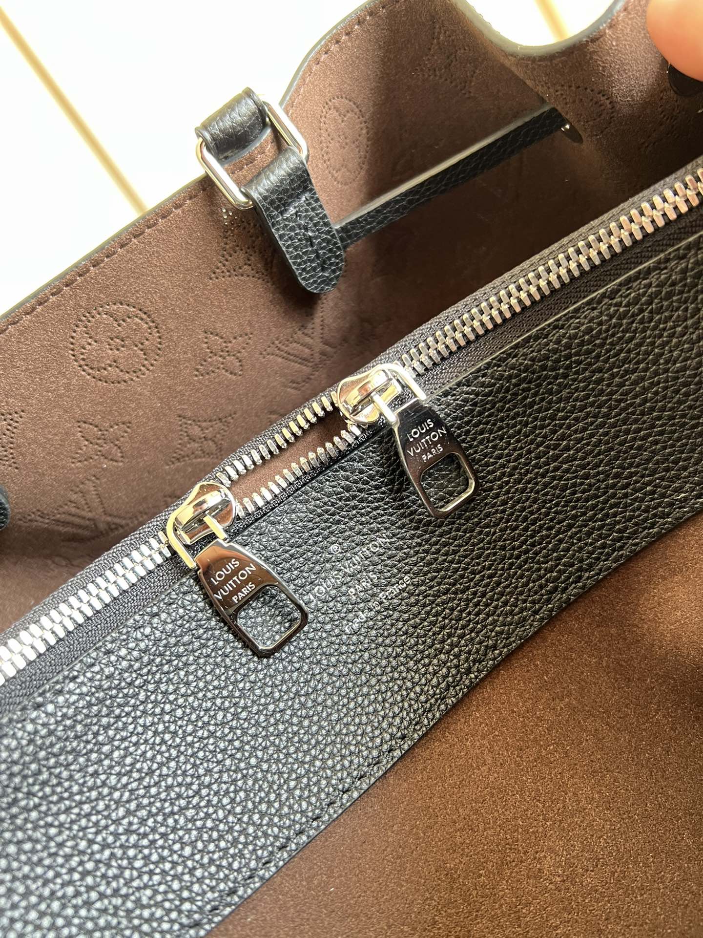 L0vis Vvtt0n BELLA TOTE 32CM