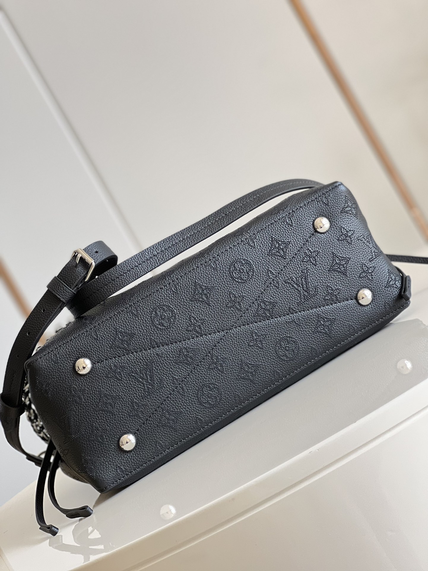 L0vis Vvtt0n BELLA TOTE 32CM