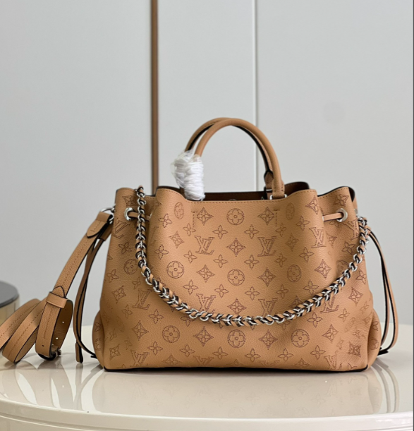 L0vis Vvtt0n BELLA TOTE 32CM 001