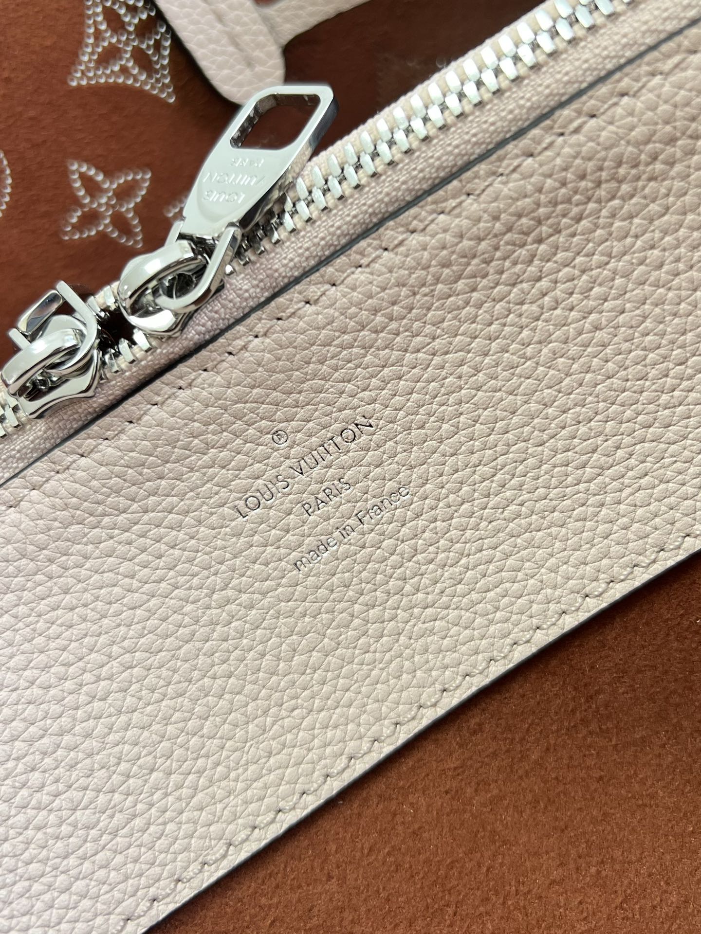 L0vis Vvtt0n BELLA TOTE 32CM 002