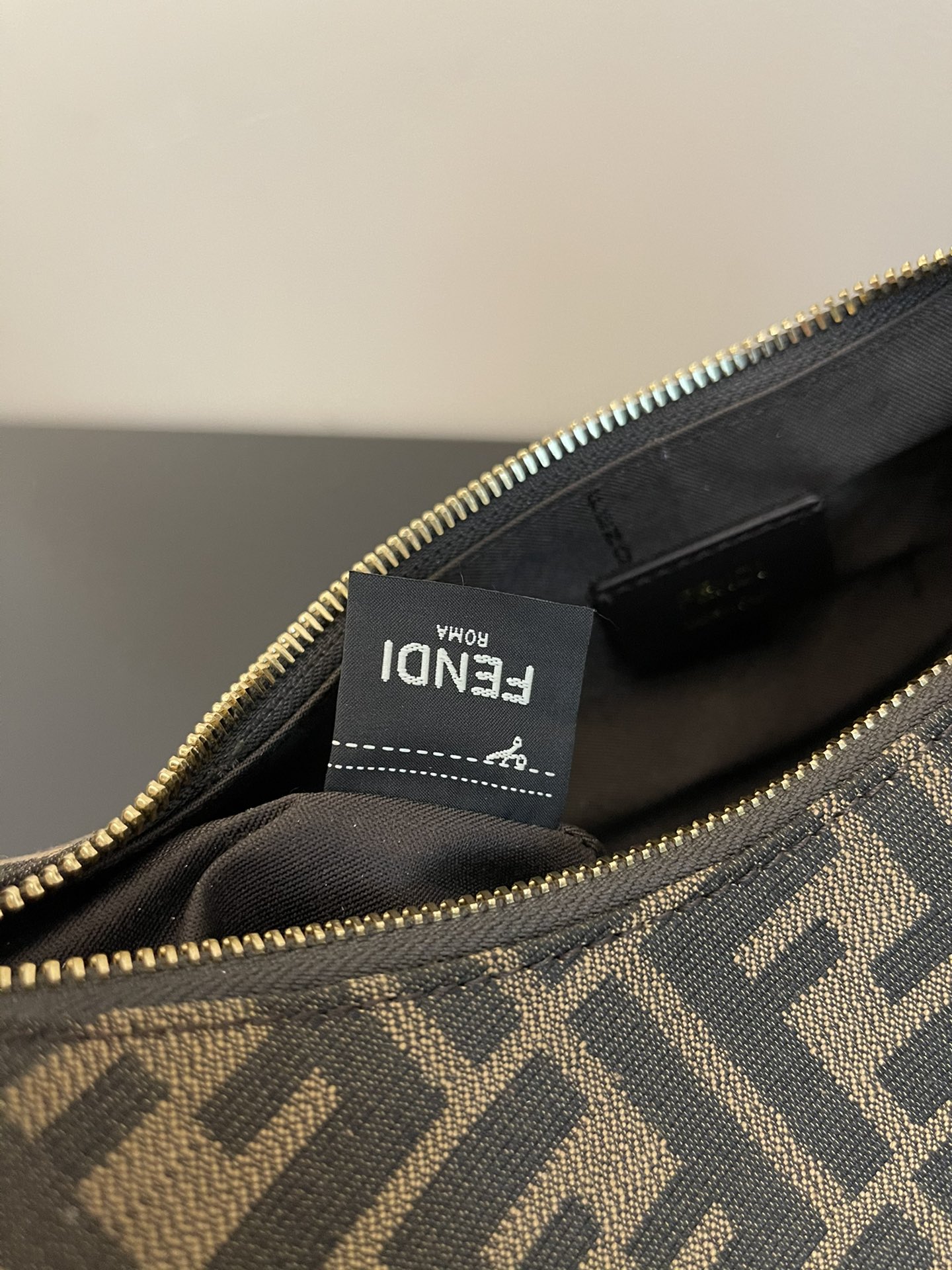 Bagsaaa F**digraphy Bag Size 29-24.5-10CM