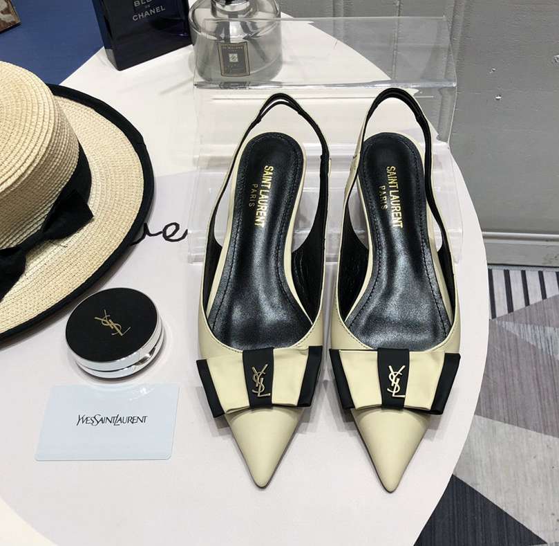 Y51 Flat Shoes As5698270