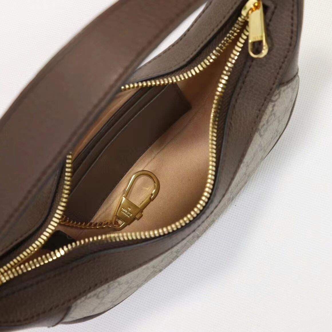 Gvc*1 Ophidia Bag