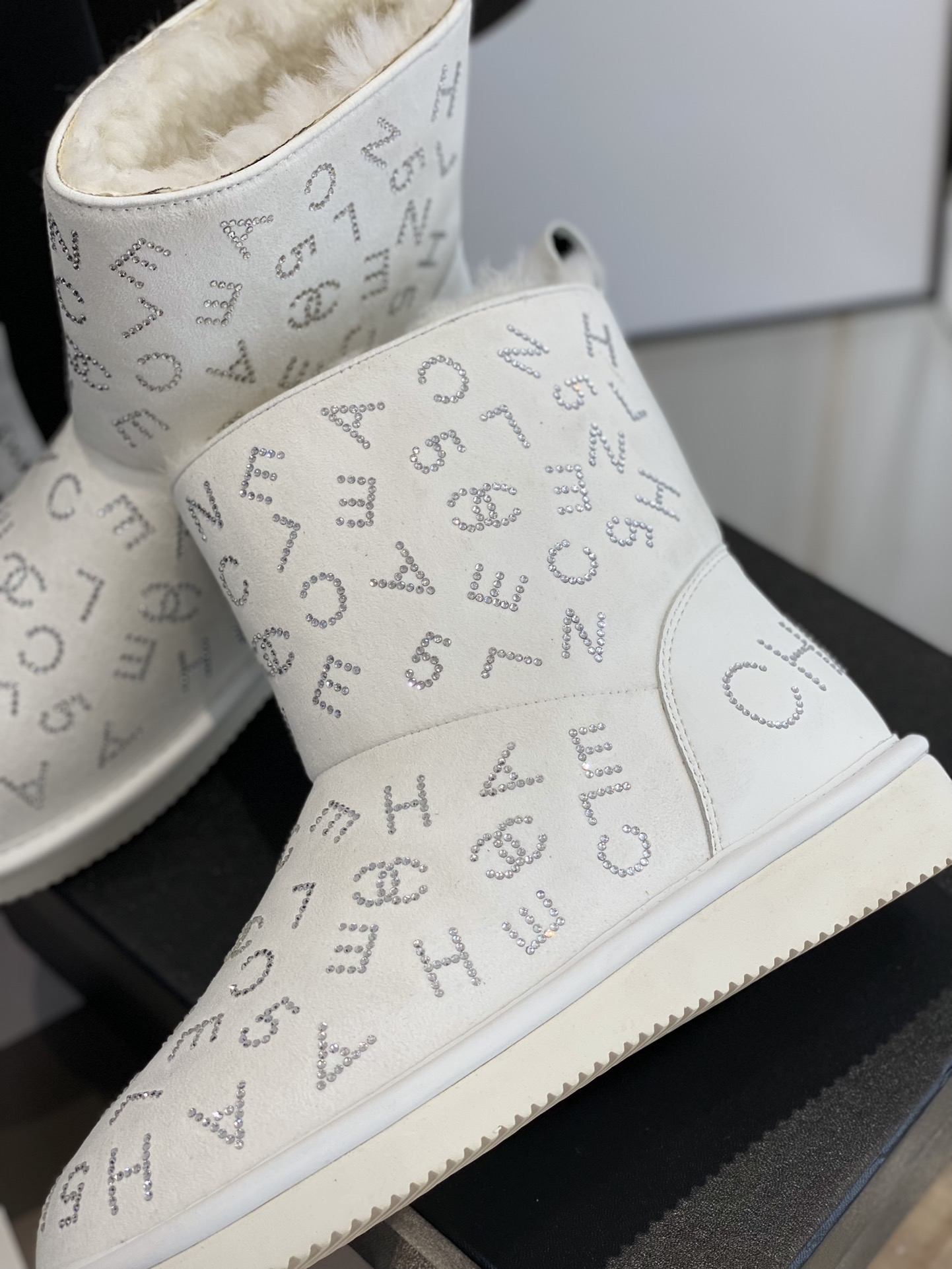 Ch**el Snow Boots