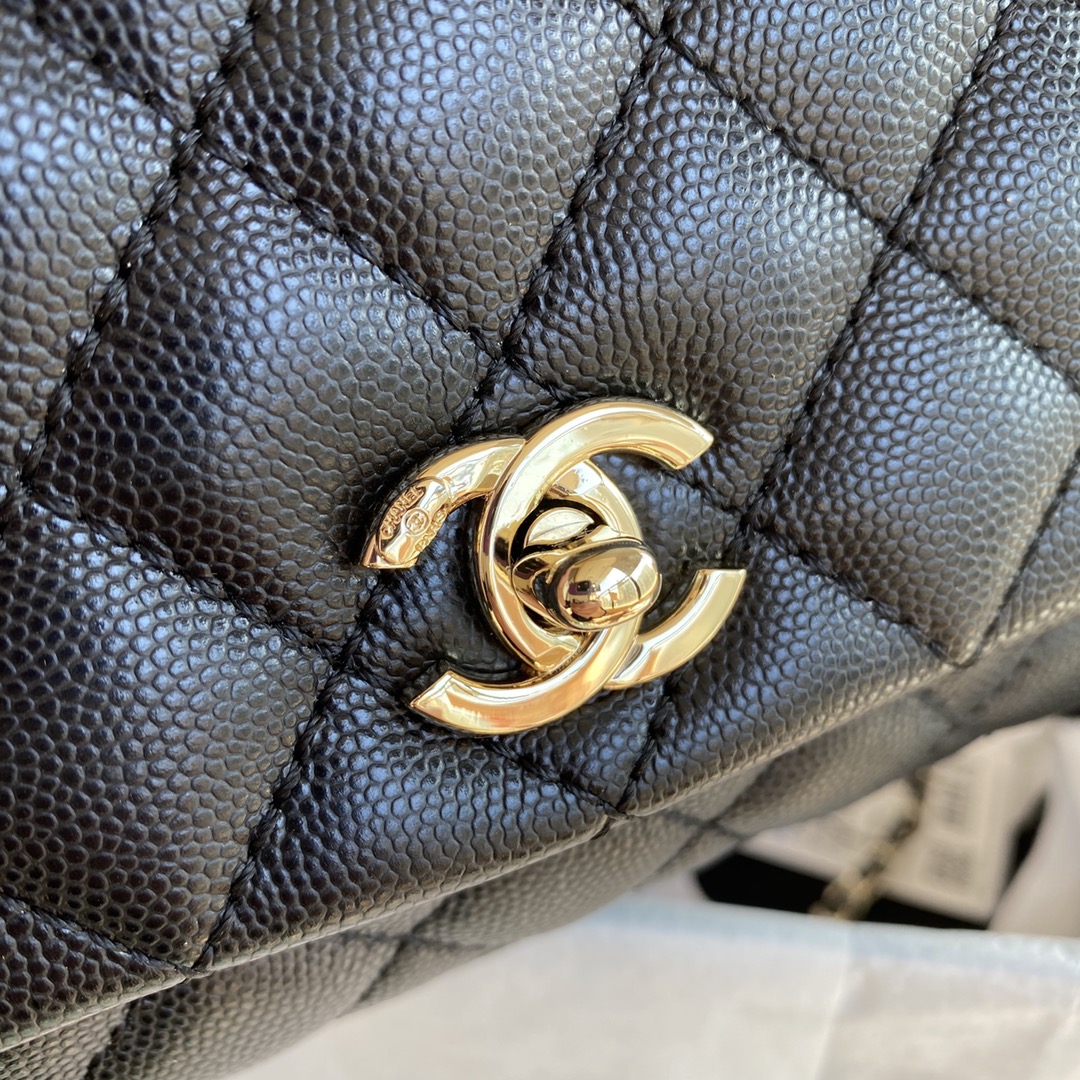 Ch**el Mini Coco Handle Pale Gold AS2215 13CM