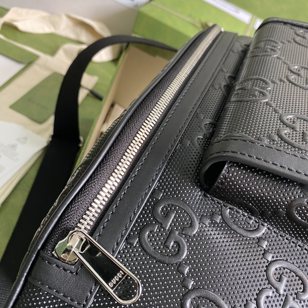 Gvc*1 GG Embossed Belt Bag Black