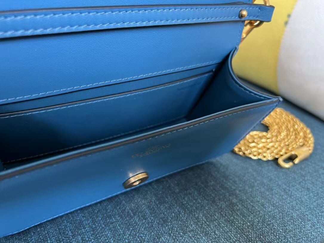 Va1e*ntin0 MINI LOCÒ Bag 20CM