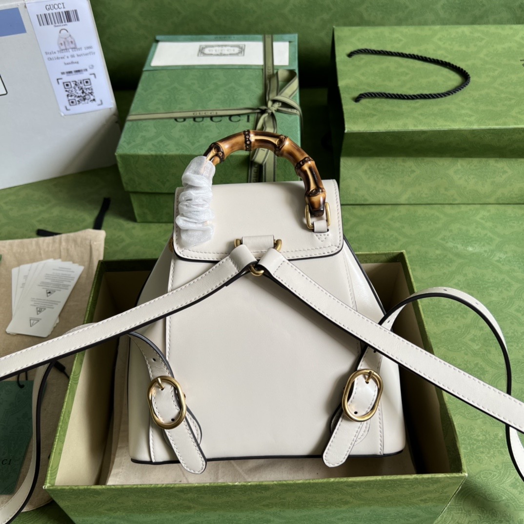 Gvc*1 Bamboo Small Backpack White 702101