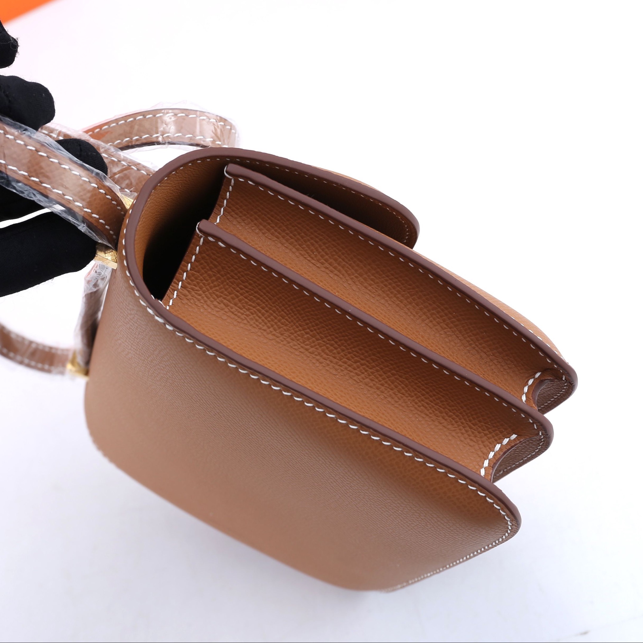 H**me5 Constance Bag Gold Brown 19CM