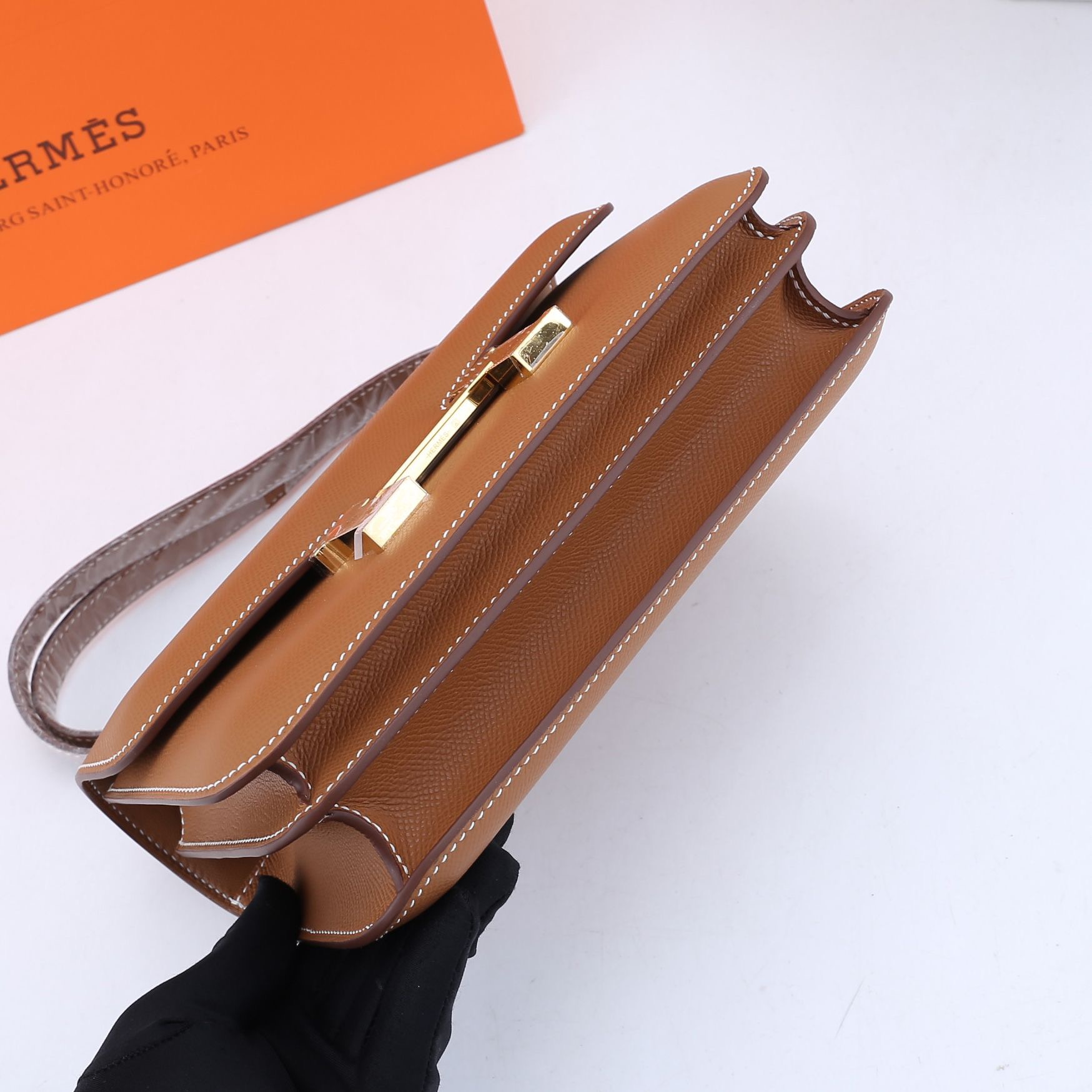 H**me5 Constance Bag Gold Brown 23CM