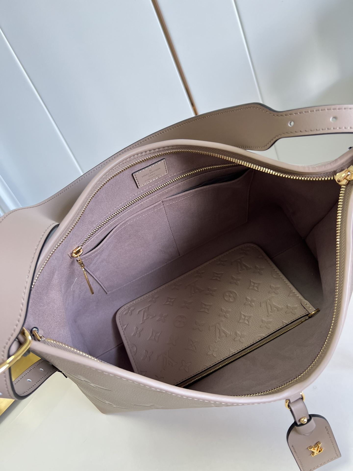 Bagsaaa L0vis Vvtt0n M46292 CarryAll MM Bag Tourterelle Grey - 39 x 30 x 15 cm