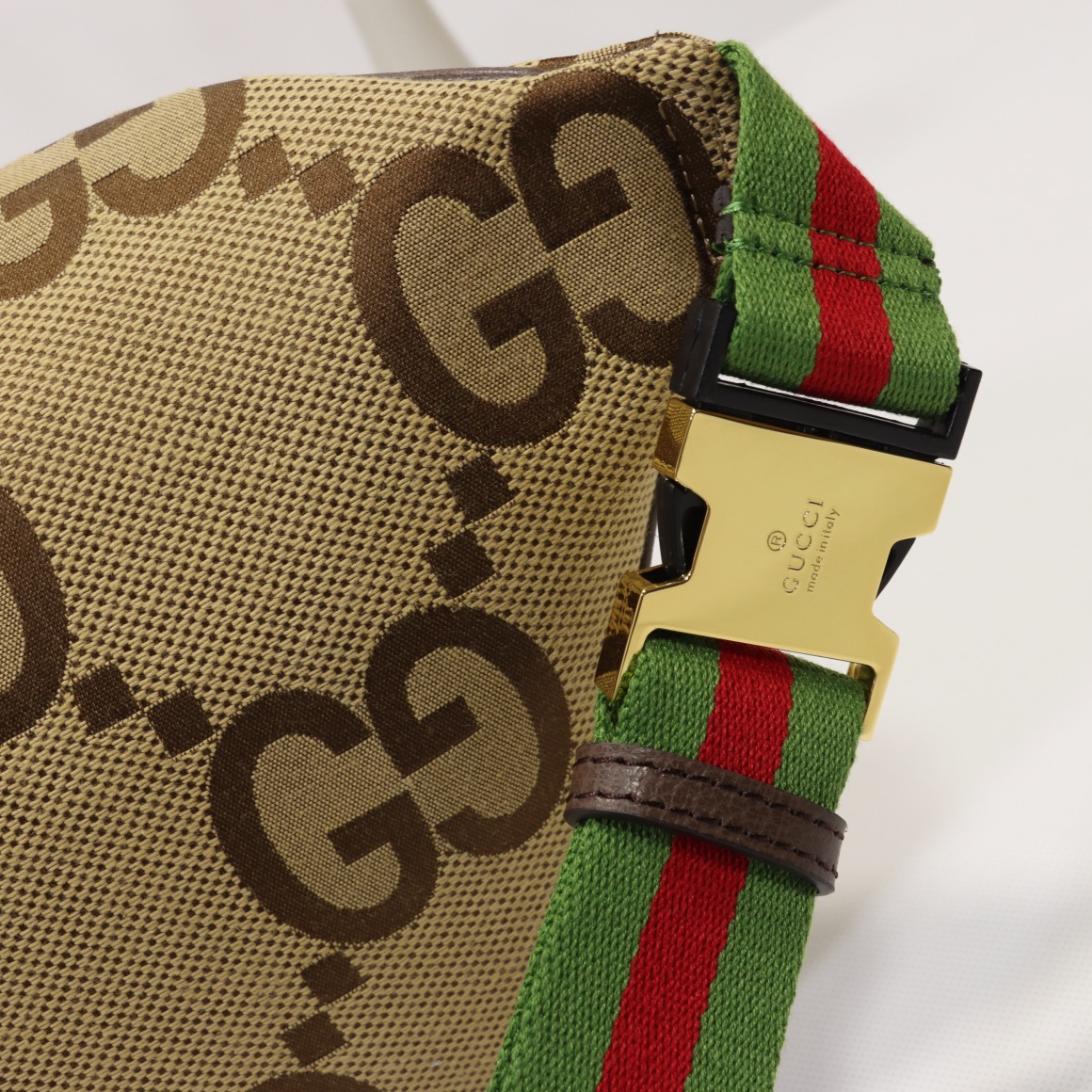 Gvc*1 Belt bag with S*per Double G motif