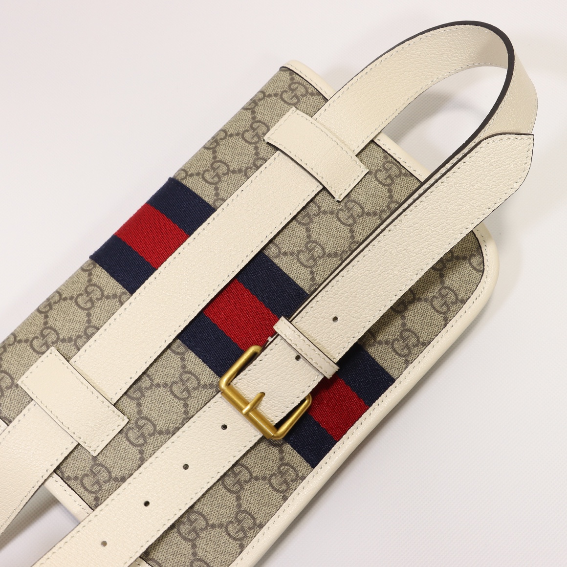 Gvc*1 Svp*me Belt Bag Khaki